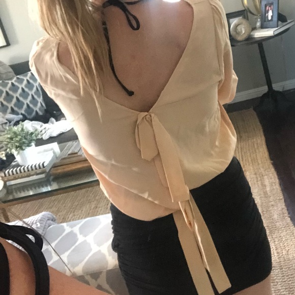 Peach blouse - Picture 1 of 5